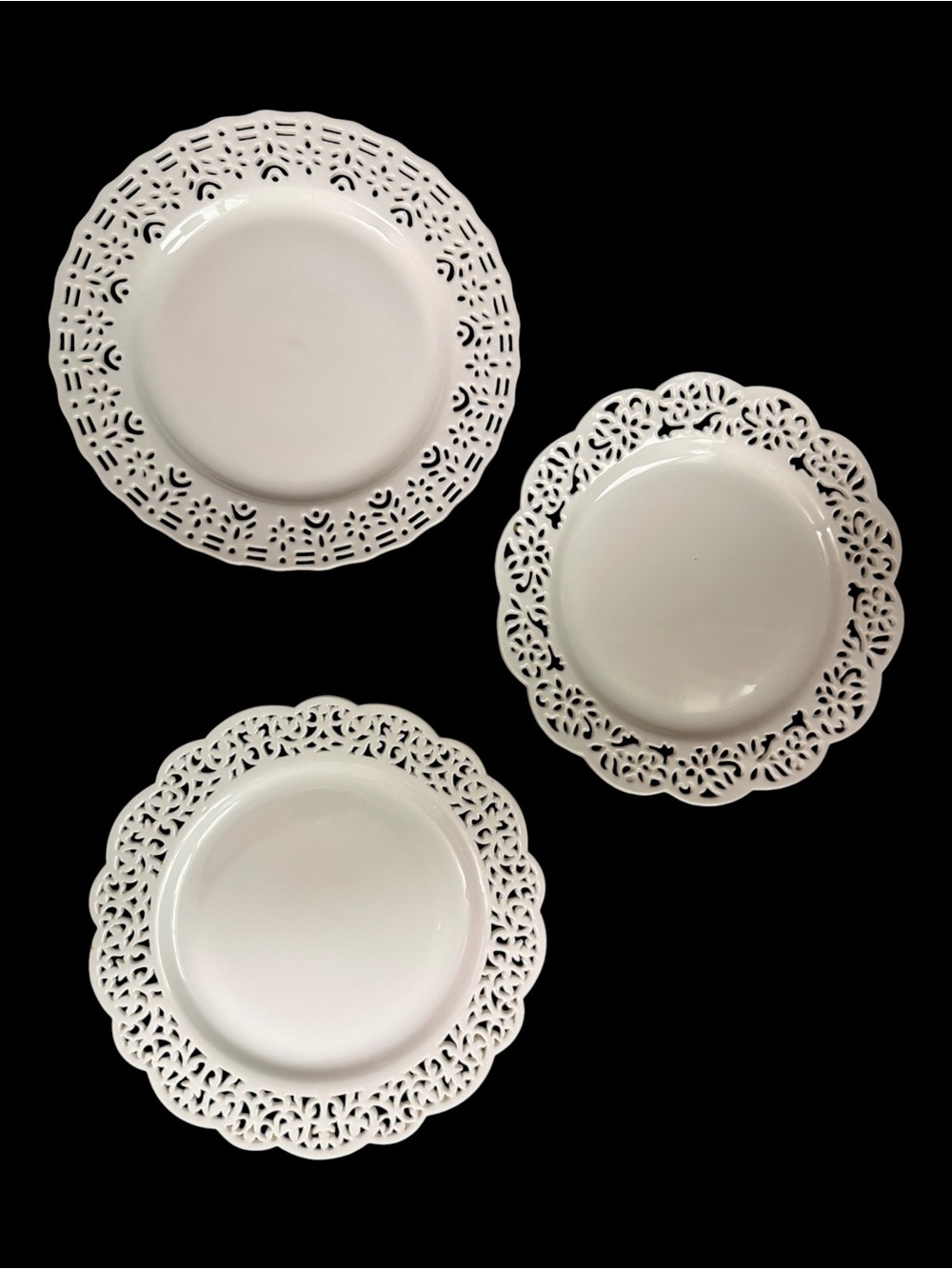 Set of 3 Pier 1 Imports "Doily" Lace Pattern Porcelain Plates